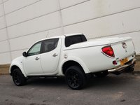 USED 2011 11 MITSUBISHI L200 2.5 DI-D 4X4 BARBARIAN LB DCB 1d AUTO 175 BHP ** NO VAT ** NO VAT +   LOW MILES