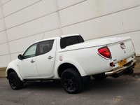 USED 2011 11 MITSUBISHI L200 2.5 DI-D 4X4 BARBARIAN LB DCB 1d AUTO 175 BHP ** NO VAT ** NO VAT +   LOW MILES