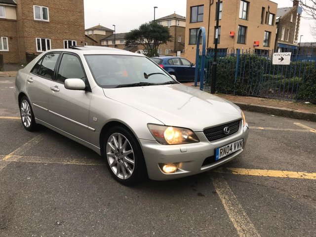 2004 04 Lexus Is 2.0 200 SE 4d 153 BHP