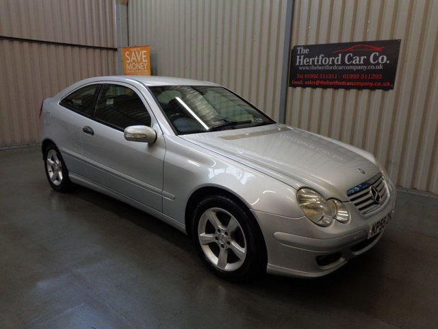 2005 55 Mercedes-Benz C Class 1.8 C180 KOMPRESSOR SE SPORTS 3d AUTO 141 BHP