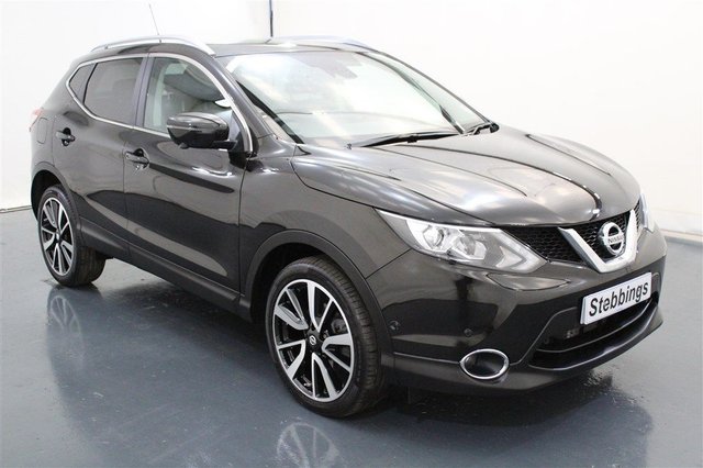 2015 65 NISSAN QASHQAI 1.6 DCI TEKNA XTRONIC 5d AUTO 128 BHP