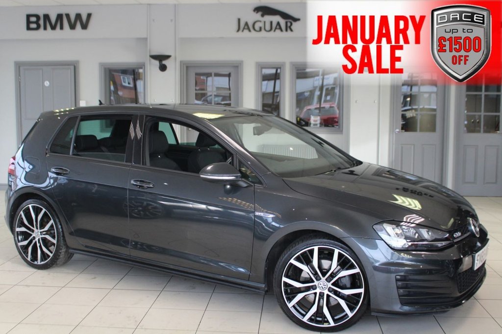 View our VOLKSWAGEN GOLF
