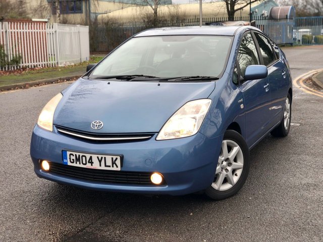 2004 04 Toyota Prius 1.5 T SPIRIT VVT-I 5d AUTO 77 BHP