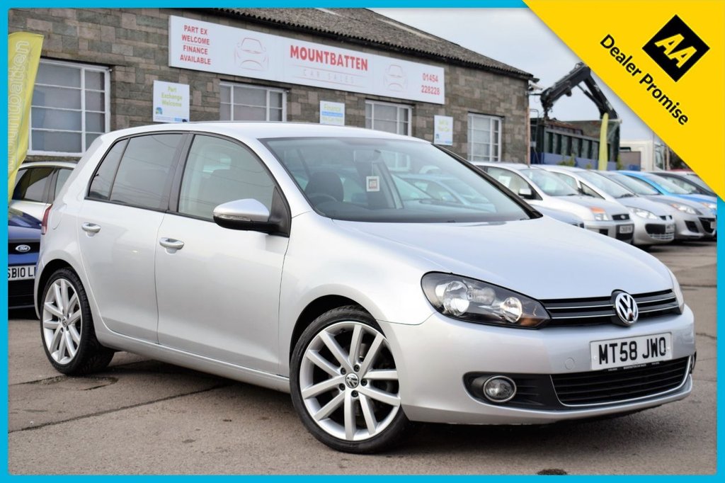 View our VOLKSWAGEN GOLF