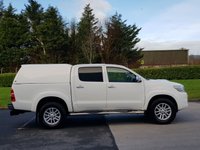 USED 2014 64 TOYOTA HI-LUX 3.0 INVINCIBLE 4X4 D-4D DCB 1d AUTO 169 BHP LEATHER+SAT NAV+R CAMERA+TOWBAR