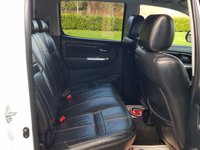 USED 2014 64 TOYOTA HI-LUX 3.0 INVINCIBLE 4X4 D-4D DCB 1d AUTO 169 BHP LEATHER+SAT NAV+R CAMERA+TOWBAR
