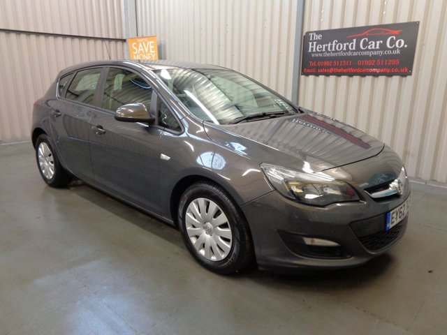 2012 62 Vauxhall Astra 1.7 EXCLUSIV CDTI ECOFLEX S/S 5d 108 BHP