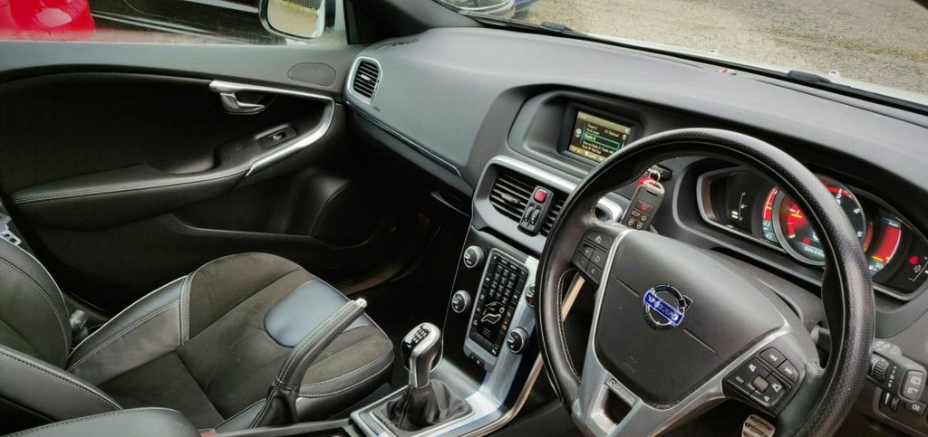 2014 Volvo V40 D2 R Design 163 9 150