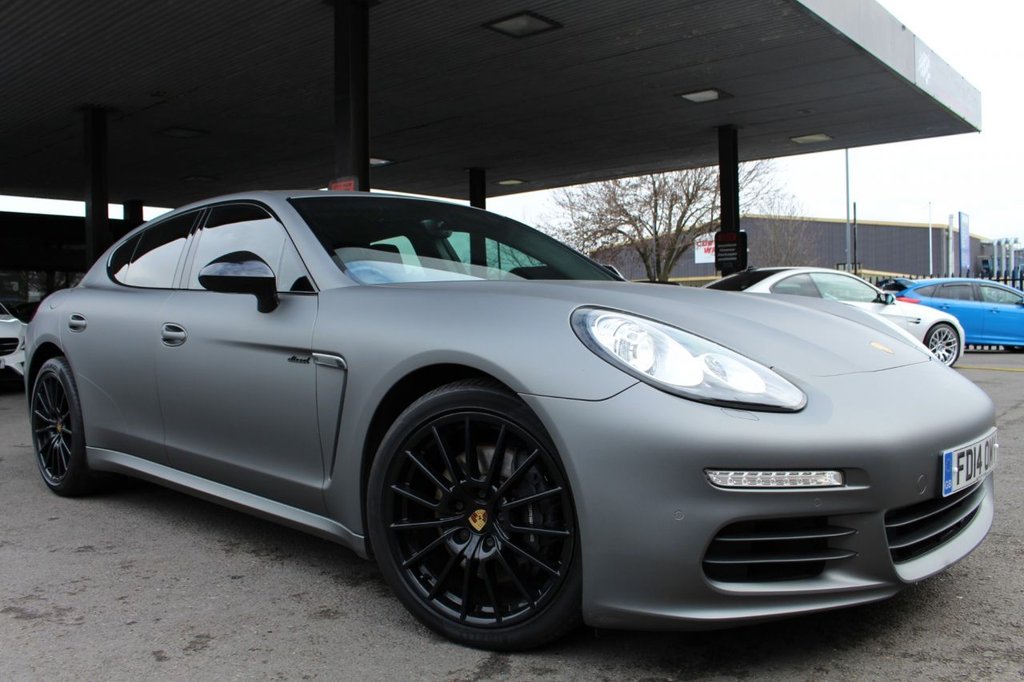 View our PORSCHE PANAMERA