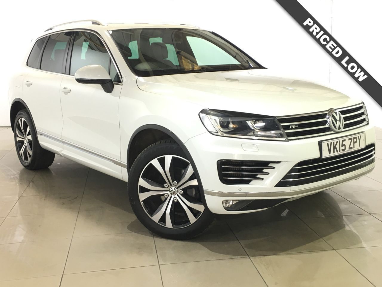 View our VOLKSWAGEN TOUAREG