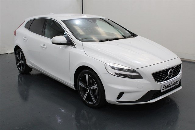2017 17 VOLVO V40 2.0 V40 R-Design Nav + D2 Hatchback 5-Door