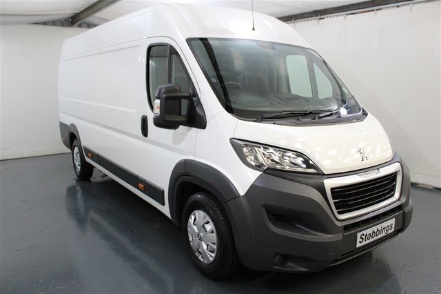 2018 18 PEUGEOT BOXER 2.0 BLUE HDI 435 L4H2 PROFESSIONAL P/V 1d 130 BHP