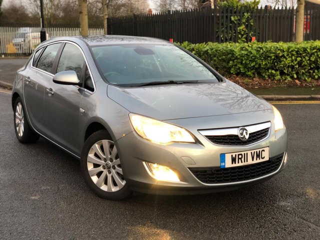 2011 11 Vauxhall Astra 1.7 ELITE CDTI 5d 123 BHP