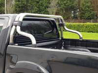 USED 2011 61 TOYOTA HI-LUX 3.0 INVINCIBLE 4X4 D-4D DCB 1d AUTO 169 BHP 2 KEYS + BULL BARS ** NO VAT **