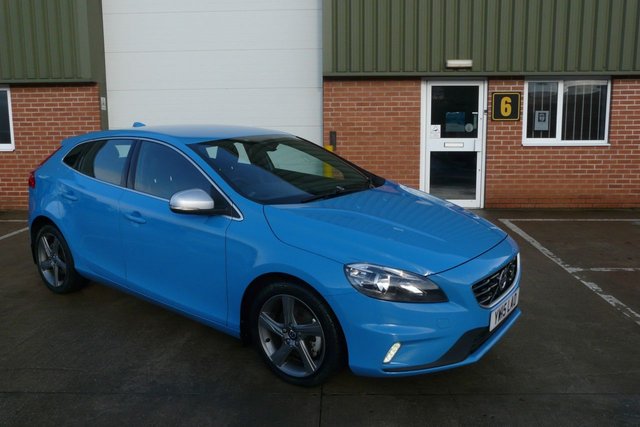 2015 15 Volvo V40 2.0 D2 R-DESIGN 5d 118 BHP
