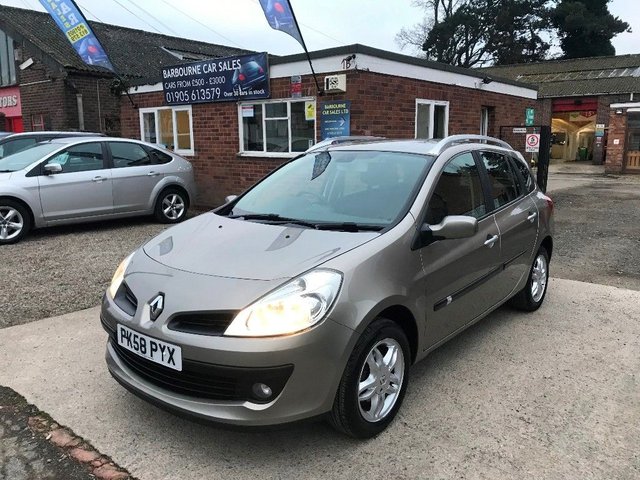 2009 58 RENAULT CLIO 1.5dCi (86bhp) Dynamique Sport Tourer 5d 1461cc 
