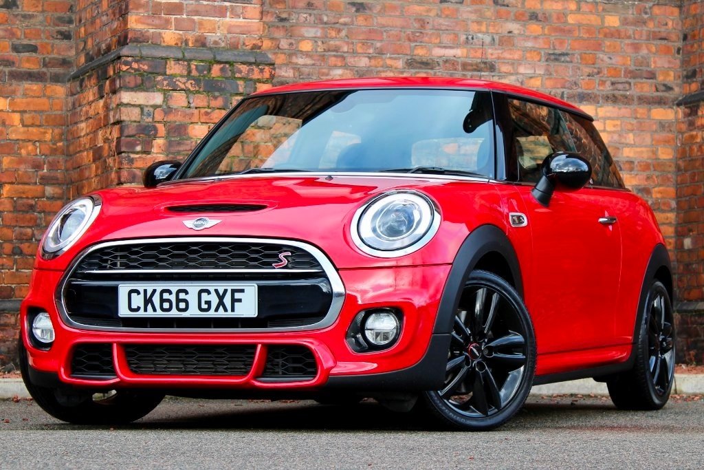 Mini Hatch Cooper 20 Cooper S Works 210 Tech Ss 3dr