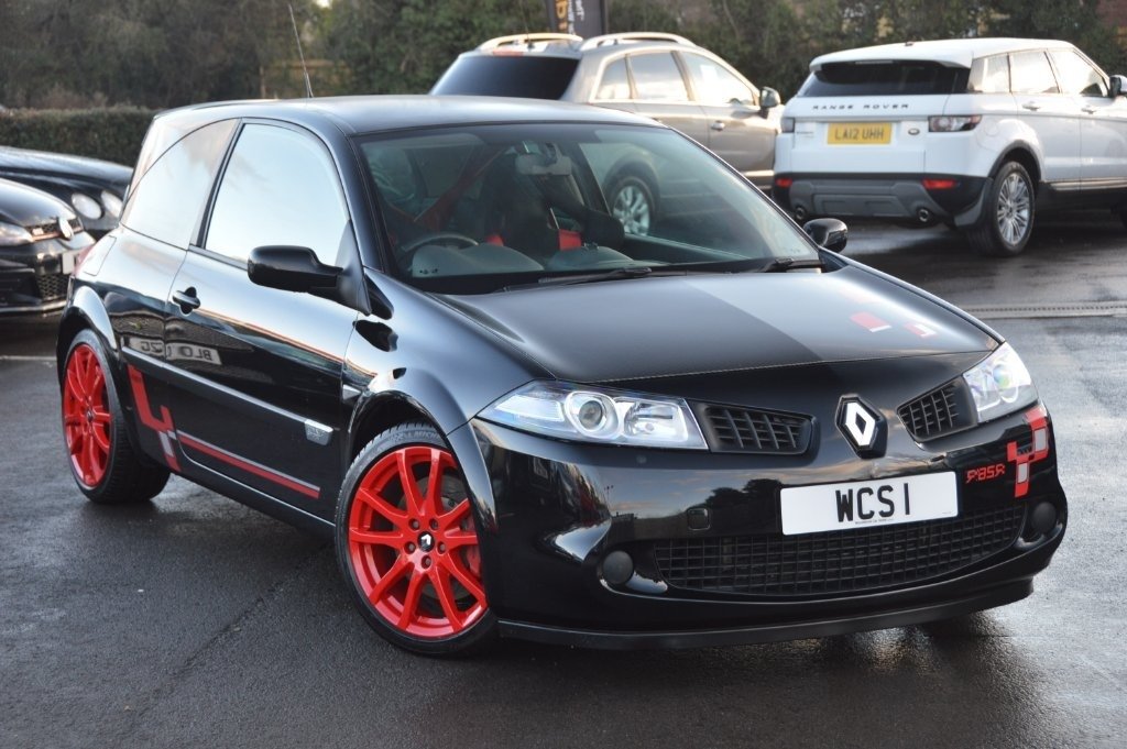 View our RENAULT MEGANE
