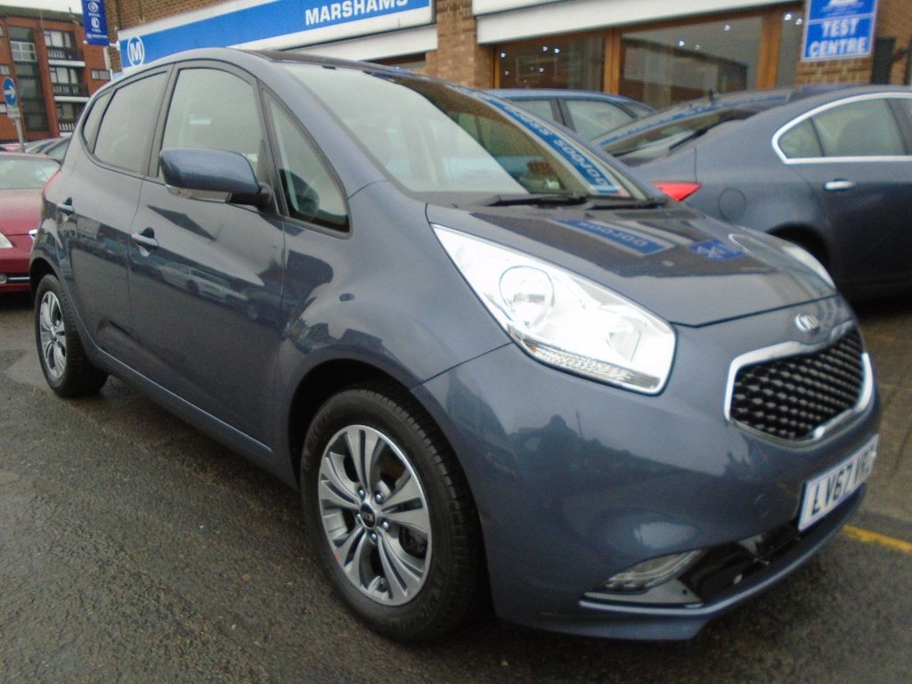 View our KIA VENGA