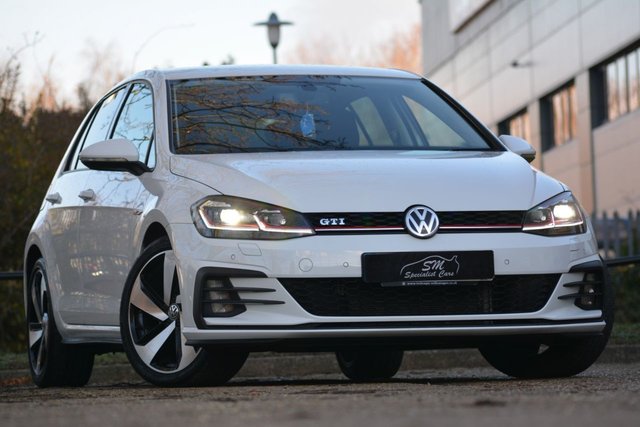 2016 16 Volkswagen Golf 2.0 MATCH EDITION TDI BMT DSG 5d AUTO 148 BHP