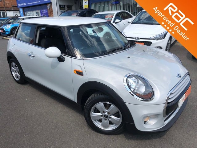 2015 15 MINI Hatch Cooper 1.5 COOPER 3d AUTO 134 BHP