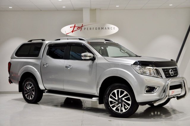 2018 18 Nissan Navara 2.3 DCI TEKNA 4X4 SHR DCB 1d 190 BHP PRICE PLUS VAT