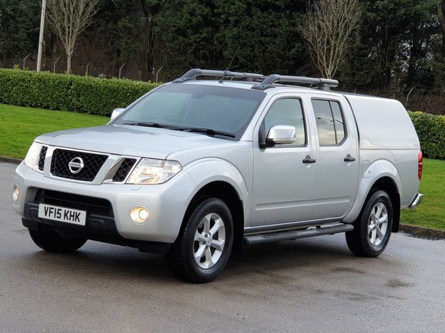 2015 15 Nissan Navara 2.5 DCI TEKNA 4X4 SHR DCB 1d 188 BHP