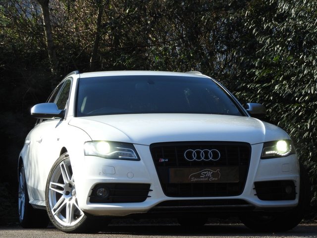2010 10 Audi S4 Avant 3.0 S4 AVANT QUATTRO 5d AUTO 329 BHP