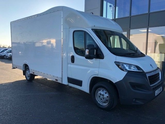 2017 17 Peugeot Boxer 2.0 BLUE HDI LOWLOADER 1400KG PAYLOAD 4220mm LOAD FLOOR