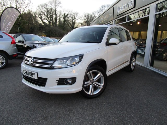 2015 15 Volkswagen Tiguan 2.0 R LINE TDI BLUEMOTION TECHNOLOGY 4MOTION 5d 175 BHP