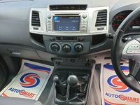 USED 2012 62 TOYOTA HI-LUX 2.5 HL3 4X4 D-4D DCB 1d 142 BHP NO VAT ** NO VAT + REVERSING CAMERA
