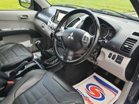 USED 2012 12 MITSUBISHI L200 2.5 DI-D 4X4 BARBARIAN LB DCB 1d 175 BHP SAT NAV + CAMERA + CANOPY * NO VAT