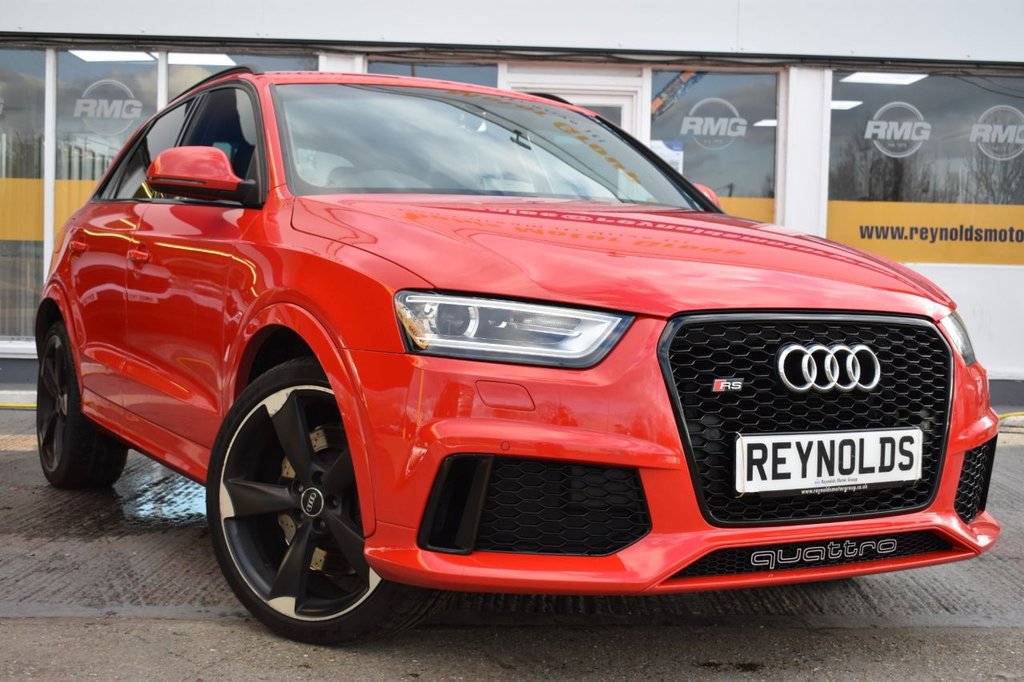 View our AUDI RS Q3