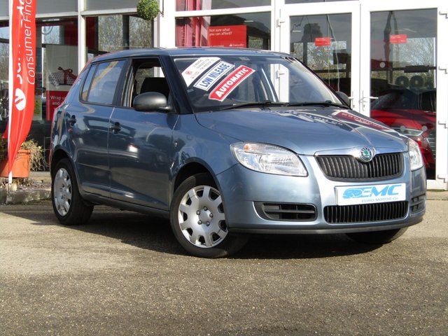 2009 59 Skoda Fabia 1.6 1 16V TIPTRONIC 5d AUTO 103 BHP