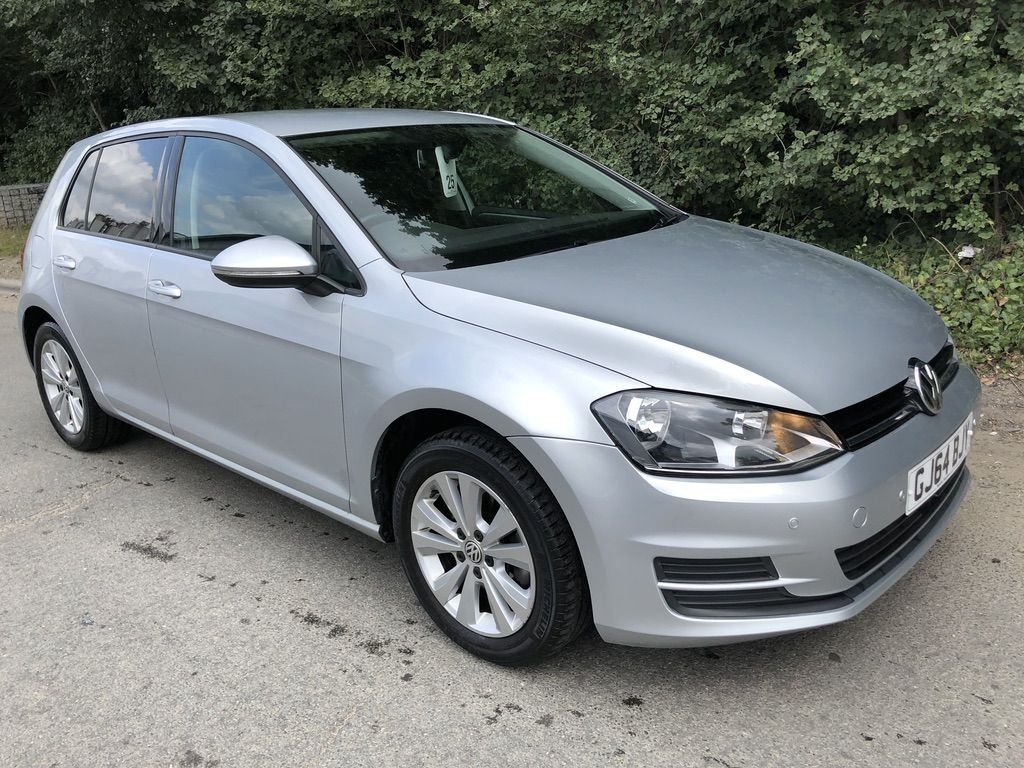 View our VOLKSWAGEN GOLF