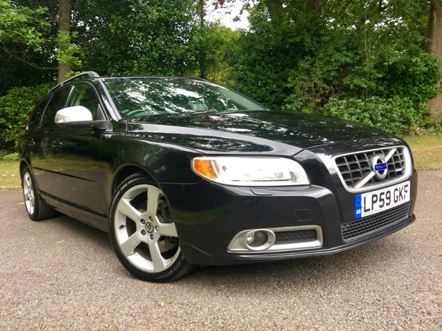 2010 59 Volvo V70 2.4 D5 R-DESIGN SE PREMIUM 5d AUTO 205 BHP / CAMBELT RENEWED / SATNAV / FULL LEATHER / PART EXCHANGE TO CLEAR