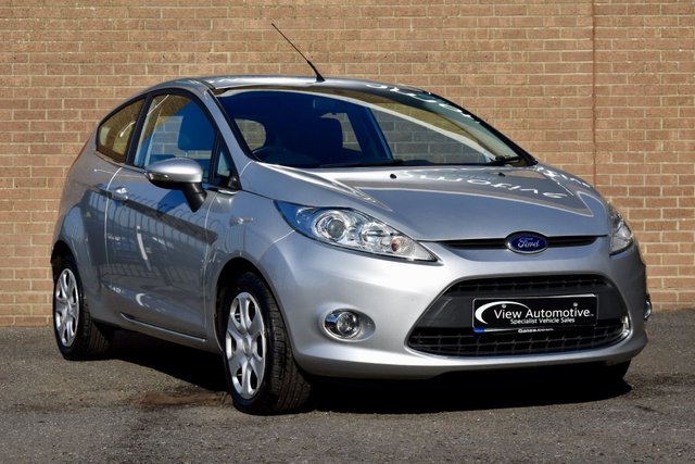2012 12 Ford Fiesta 1.2 ZETEC 3d 81 BHP