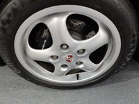 USED 1995 PORSCHE 911 993 Carrera 2 Tiptronic  