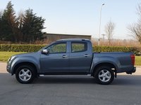 USED 2012 12 ISUZU D-MAX 2.5 UTAH D/C INT-COOLER TD 1d AUTO 164 BHP NO VAT ** HEATED LEATHER + 2 KEYS