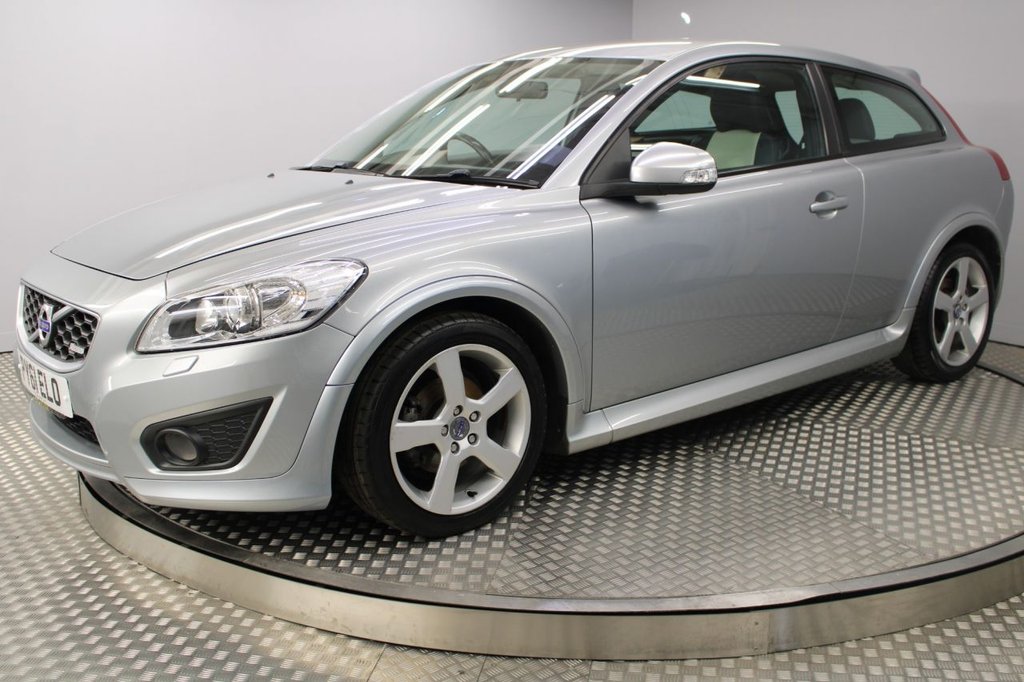 View our VOLVO C30