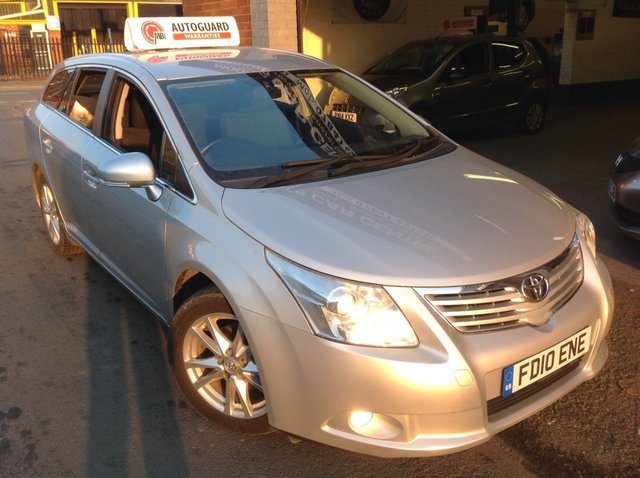 2010 10 Toyota Avensis 1.8 TR  AUTOMATIC NAV ESTATE