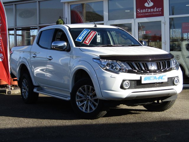 2017 17 Mitsubishi L200 2.4 DI-D 4WD BARBARIAN DCB 1d AUTO 178 BHP