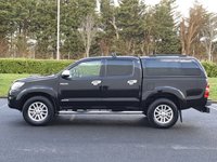 USED 2012 62 TOYOTA HI-LUX 3.0 INVINCIBLE 4X4 D-4D DCB 1d AUTO 169 BHP SAT NAV + R CAMERA ** NO VAT **