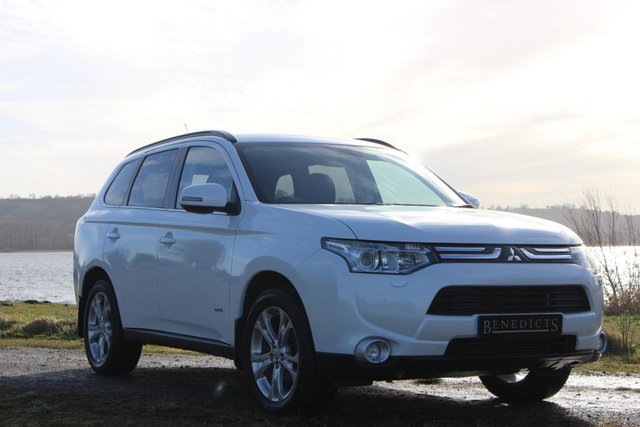 2014 14 Mitsubishi Outlander 2.3 DI-D GX 5 5d AUTO 147 BHP