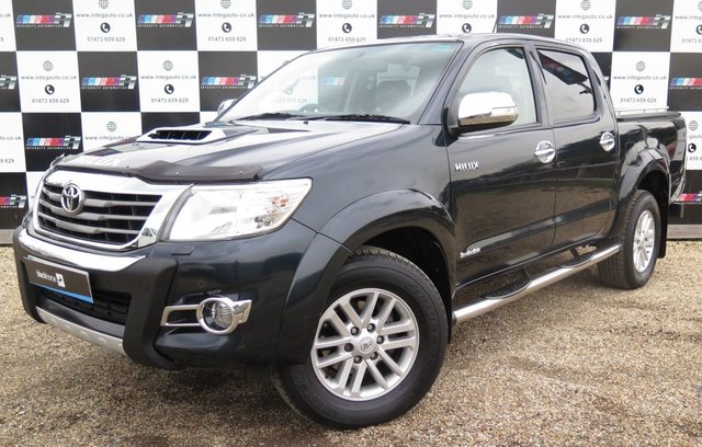 2012 12 Toyota HI-Lux 3.0 INVINCIBLE 4X4 D-4D DCB 1d AUTO 169 BHP