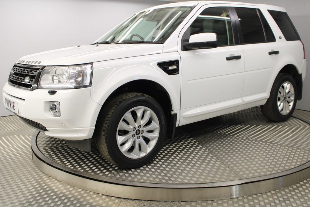 View our LAND ROVER FREELANDER