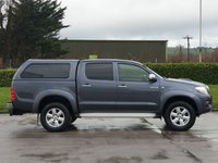 USED 2011 60 TOYOTA HI-LUX 3.0 INVINCIBLE 4X4 D-4D DCB 1d 169 BHP FULL LEATHER + CANOPY ** NO VAT **