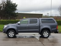 USED 2011 60 TOYOTA HI-LUX 3.0 INVINCIBLE 4X4 D-4D DCB 1d 169 BHP FULL LEATHER + CANOPY ** NO VAT **