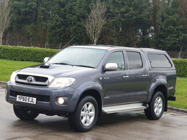 2011 60 Toyota HI-Lux 3.0 INVINCIBLE 4X4 D-4D DCB 1d 169 BHP