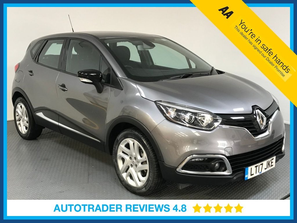 View our RENAULT CAPTUR